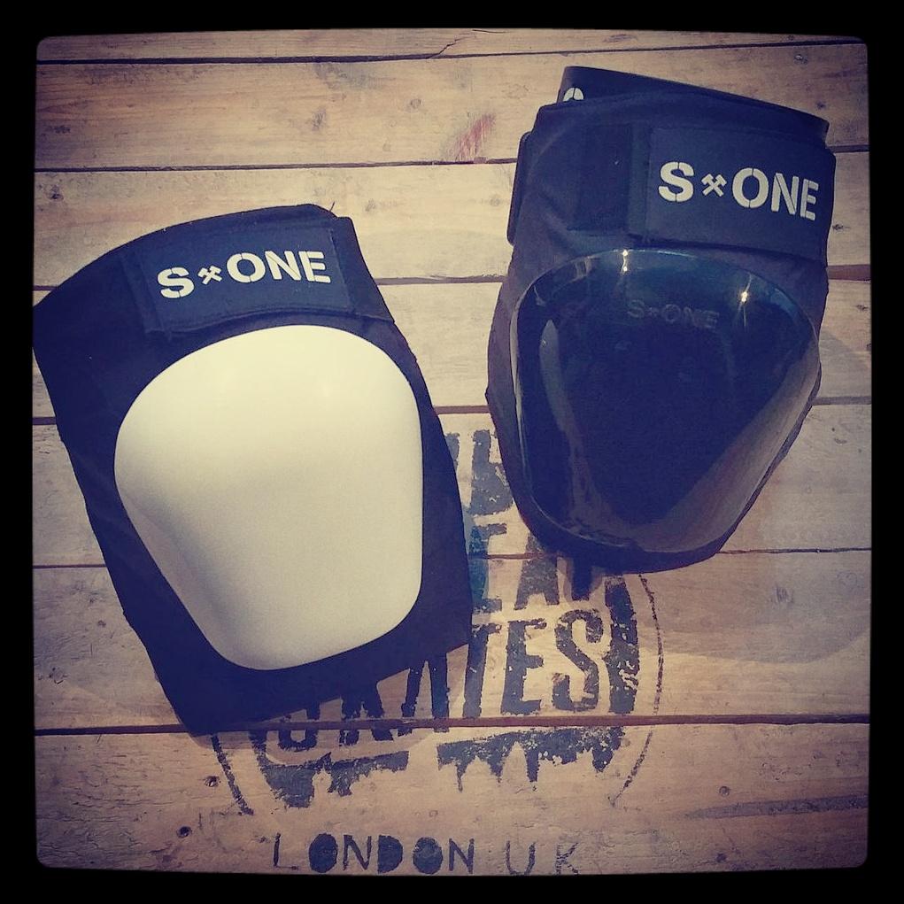 Knee Pads - Double Threat Skates