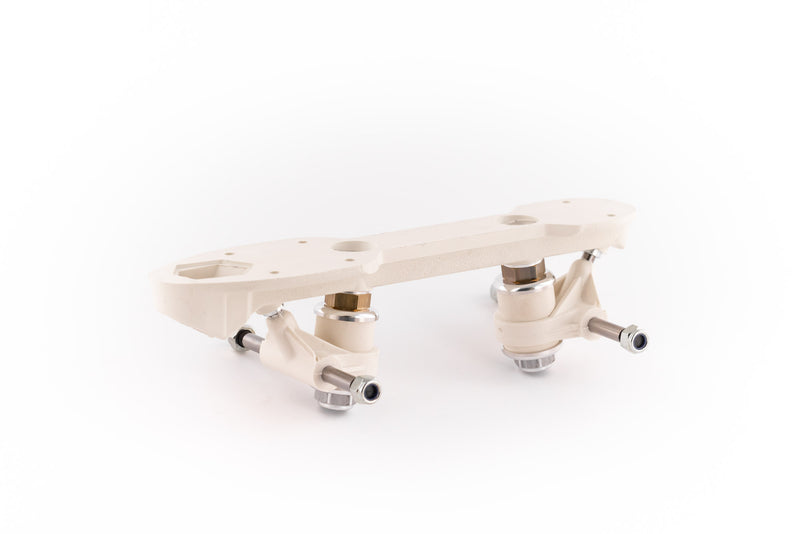 Roll Line Mirage plates