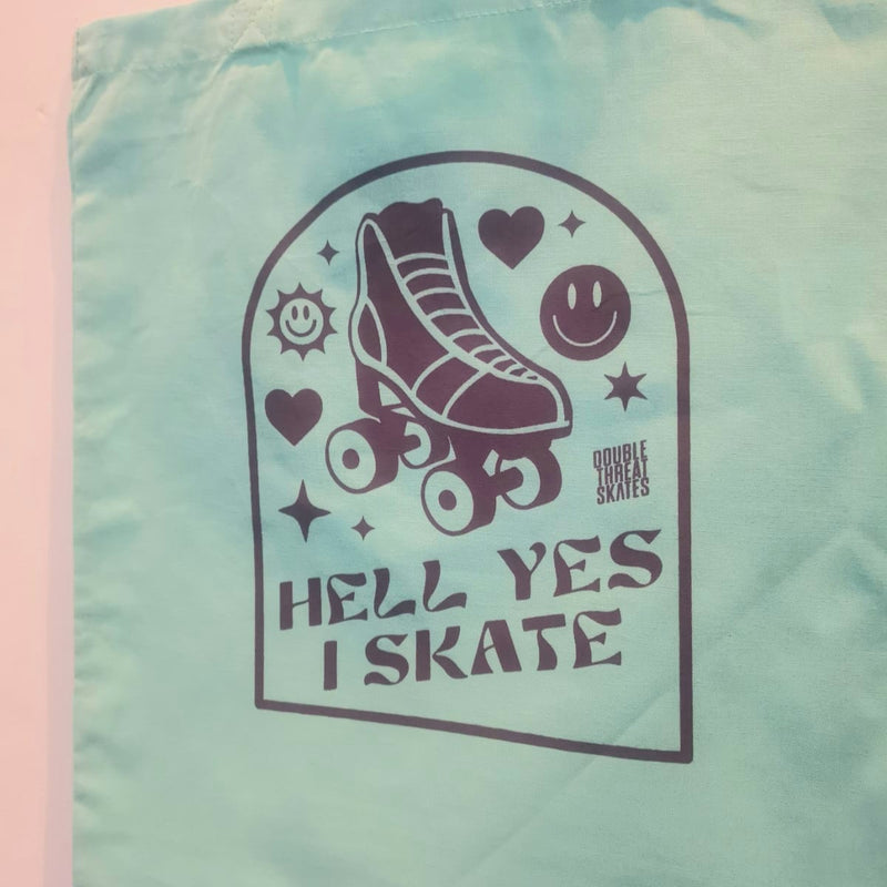 HELL YES I SKATE Tote Bags